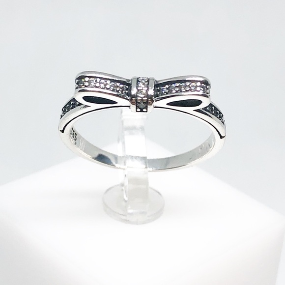 πSterling silver bow ring - Picture 2 of 6
